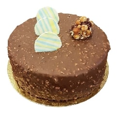 Yumuşacık Kekli Yuvarlak Çikolatalı Yaş Pasta